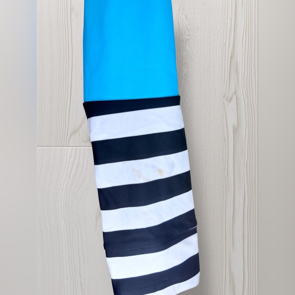 Girls Multicolored/Patterned Rashguard - Picture 4 of 8